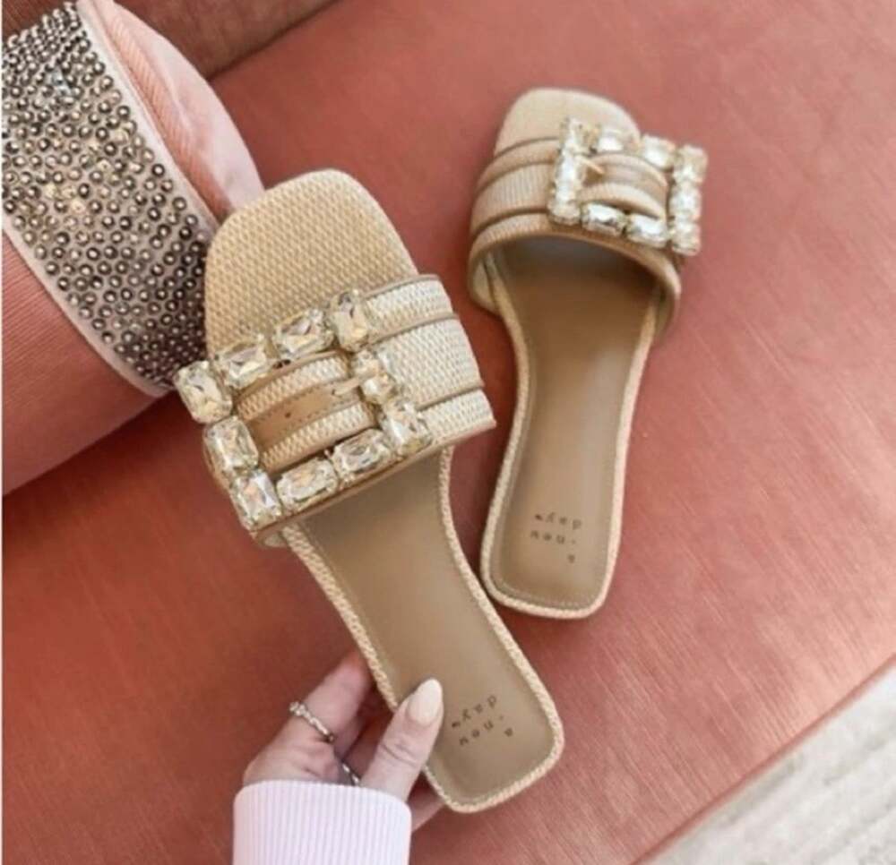 A New Day Women's Beige Slide Sandals Rhinestone Buckle Slip On Size 8.5